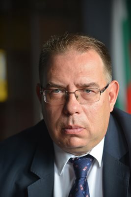 <strong><strong><strong>Mihaïl Grouev</strong></strong></strong>