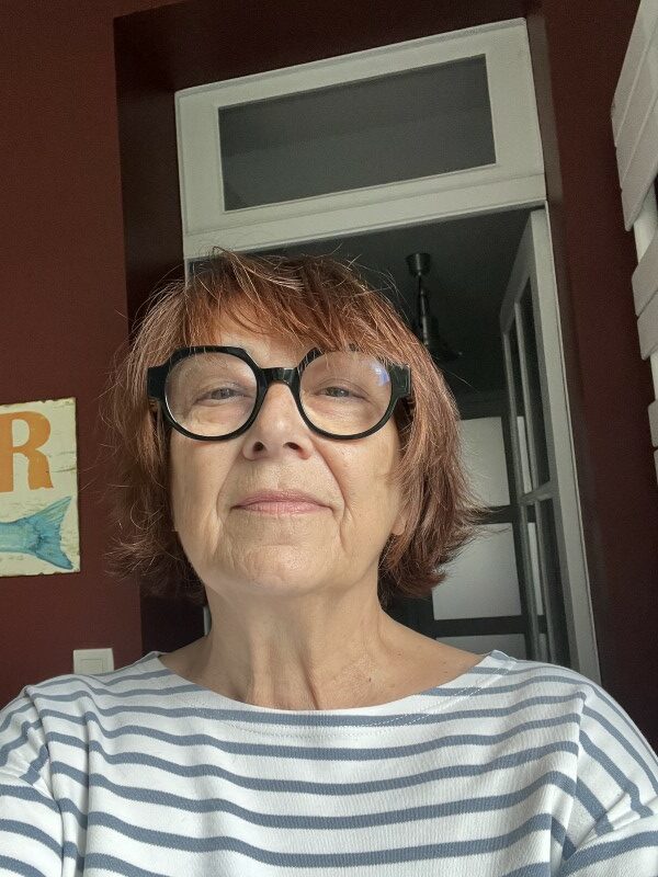 <strong><strong>Sonia Mink</strong></strong>